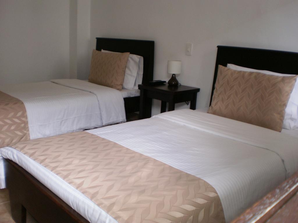 Casa Hotel Las Orquideas 锡卡西亚 客房 照片