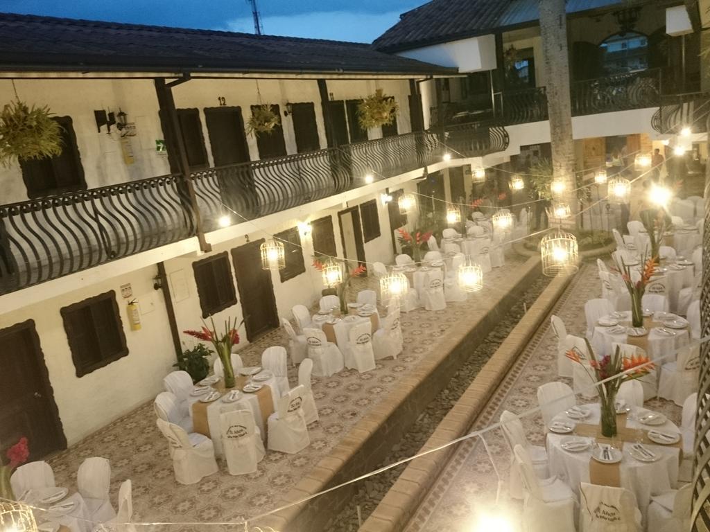 Casa Hotel Las Orquideas 锡卡西亚 外观 照片